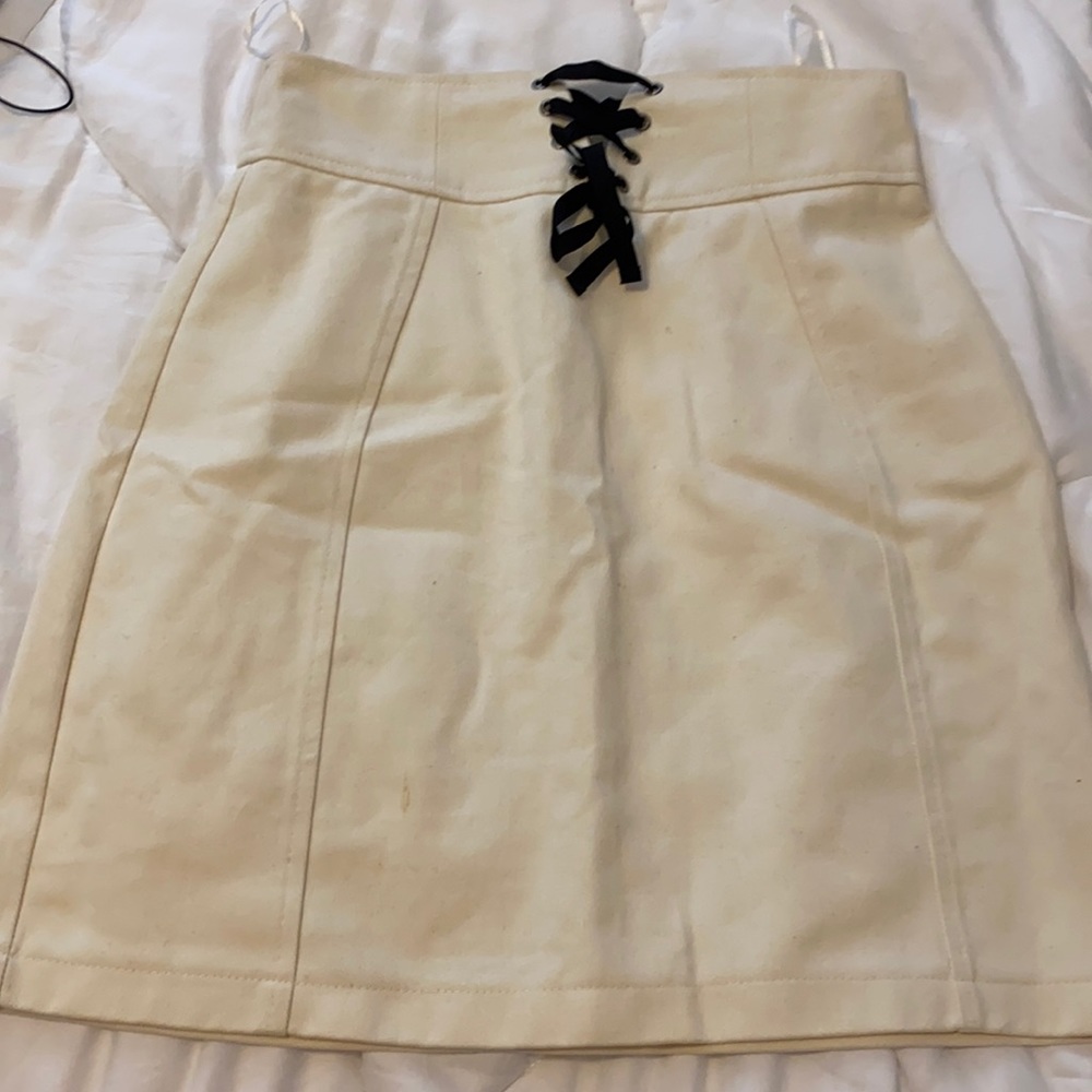 Topshop cream skirt